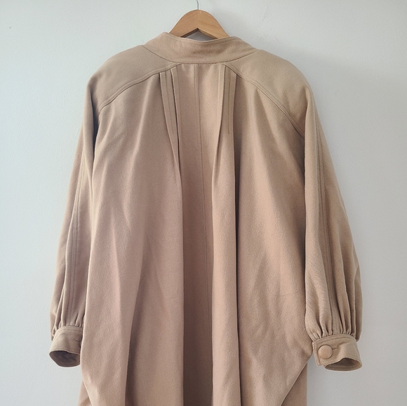 C'est Simone Vintage Oversized Coat Cape Poncho in Caramel Tan color - Picture 3 of 9